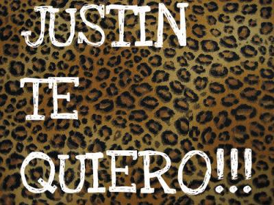 Justin Bieber (L)